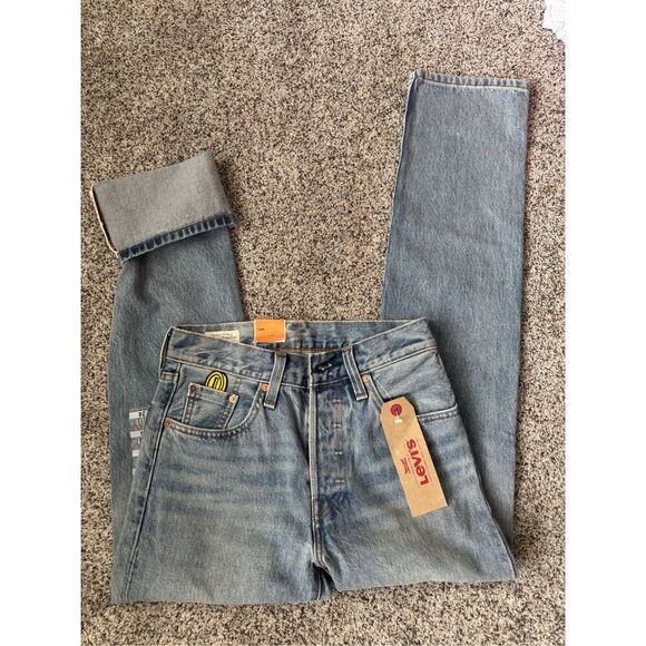 Levi's Other - ❤️Levi’s Super Mario 501 Jeans Sz 24